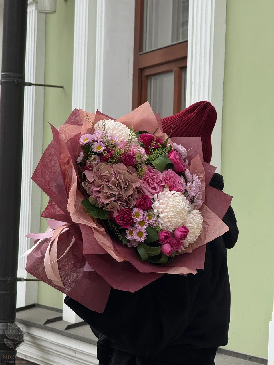 Фитостены и панно из мха